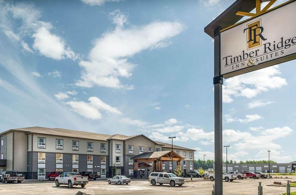 Timber Ridge Inn And Suites Fox Creek Exteriör bild